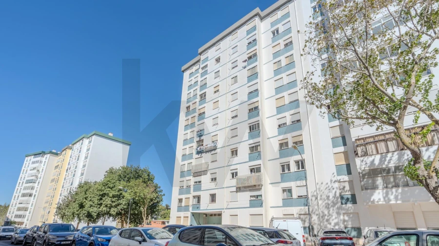 Apartamento T2 para Venda em Oeiras e São Julião da Barra, Paço de Arcos e Caxias