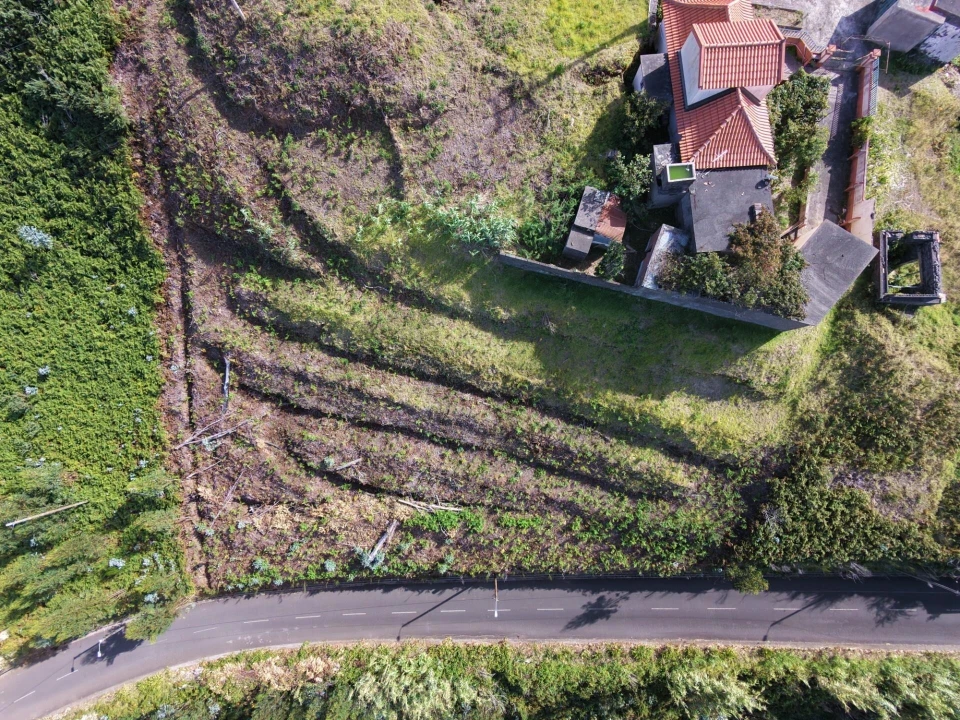 Terreno para Venda em Ponta do Pargo Foto 2