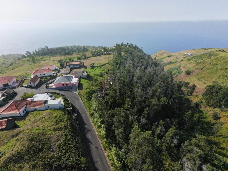Terreno para Venda em Ponta do Pargo Foto 9