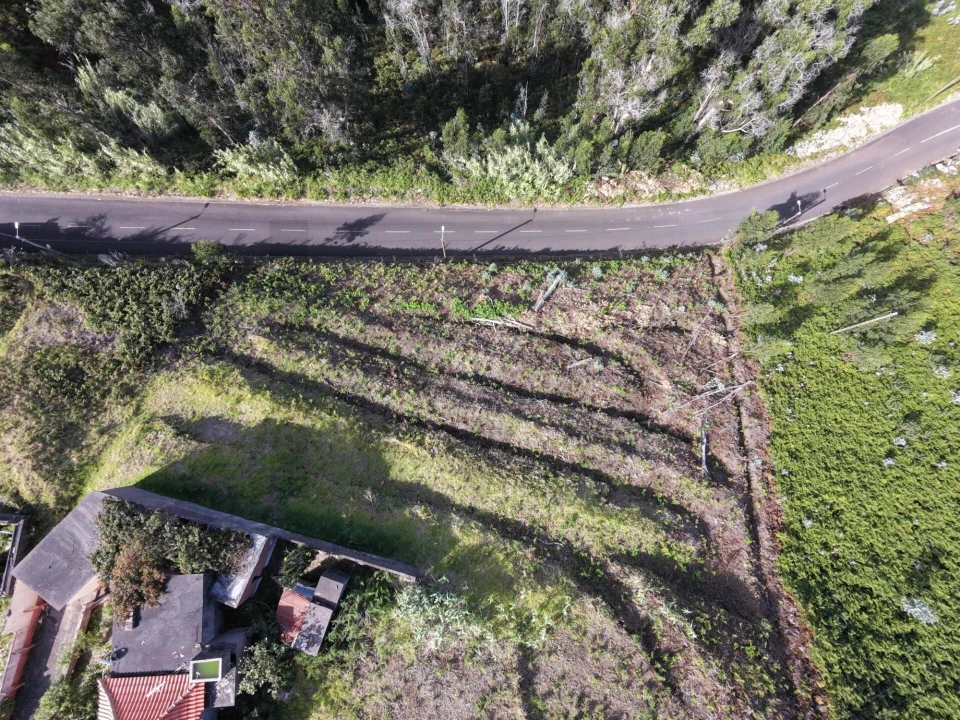 Terreno para Venda em Ponta do Pargo Foto 6