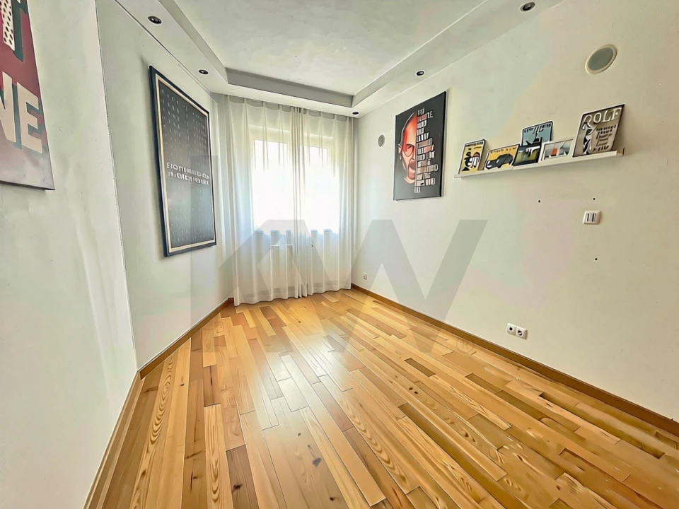 Apartamento T2 para Arrendamento em Odivelas Foto 13