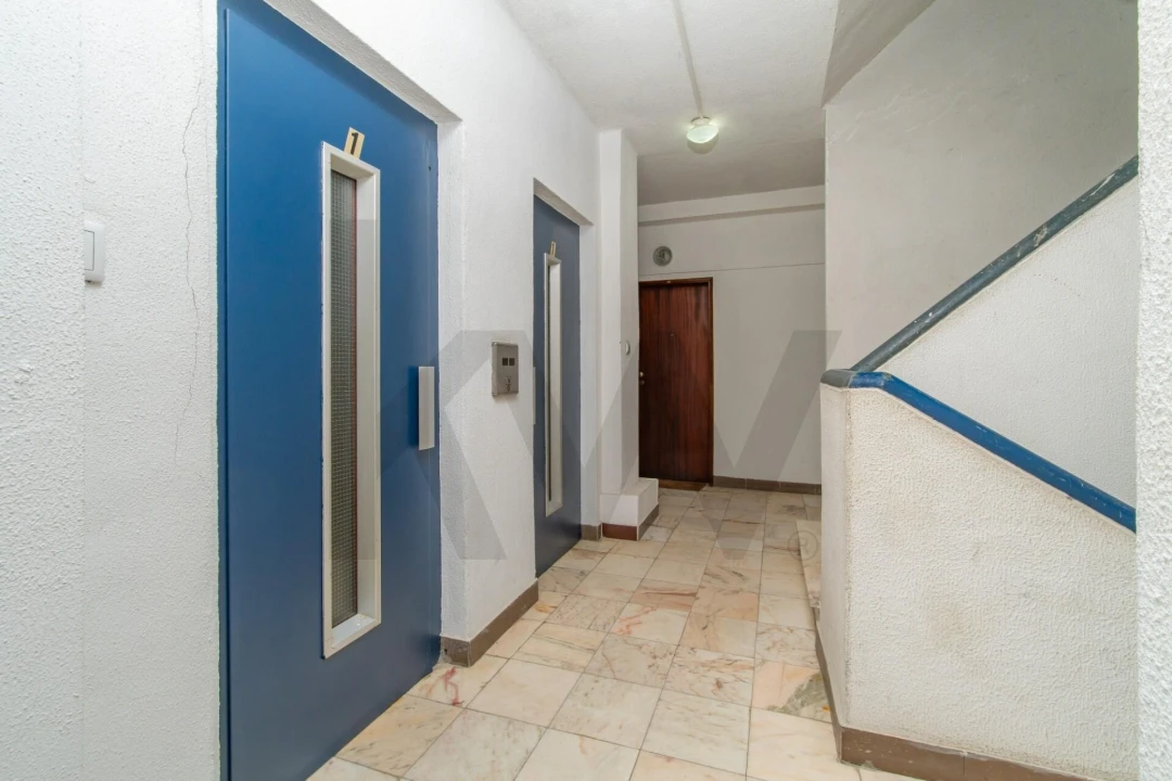 Apartamento T1 para Arrendamento em Costa da Caparica Foto 21