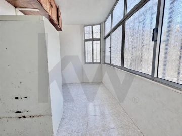 Apartamento T3 para Venda em Carcavelos e Parede