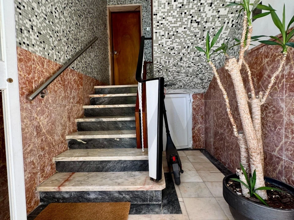 Apartamento T3 para Venda em Carcavelos e Parede Foto 20