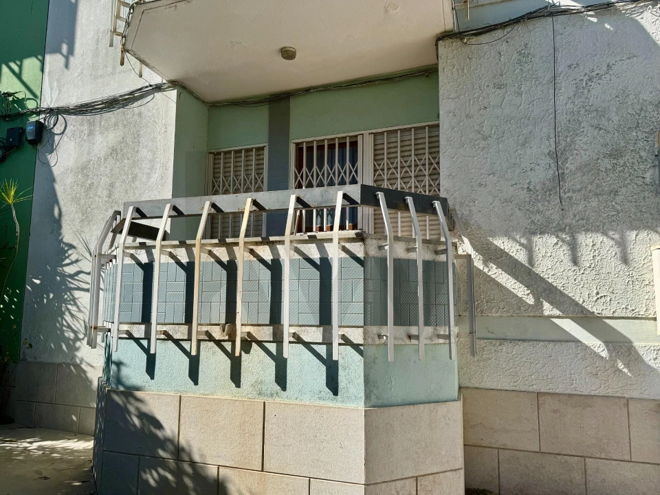 Apartamento T3 para Venda em Carcavelos e Parede Foto 17