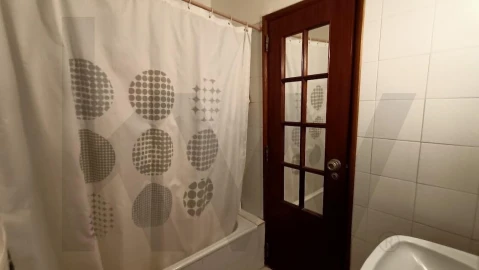 Apartamento T2 para Venda em Moita