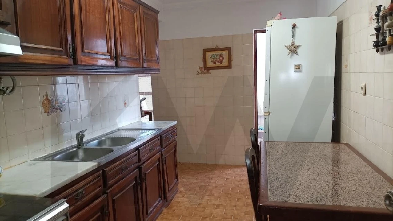 Apartamento T2 para Venda em Moita Foto 5