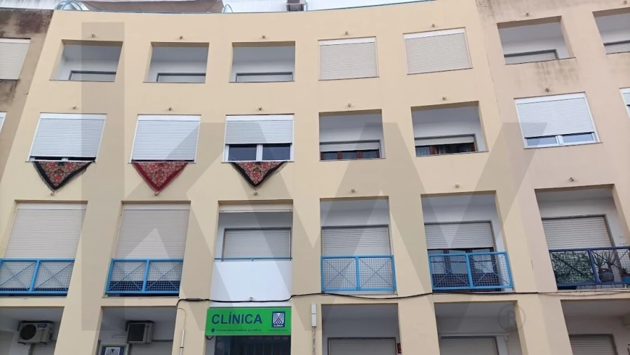 Apartamento T2 para Venda em Moita Foto 24