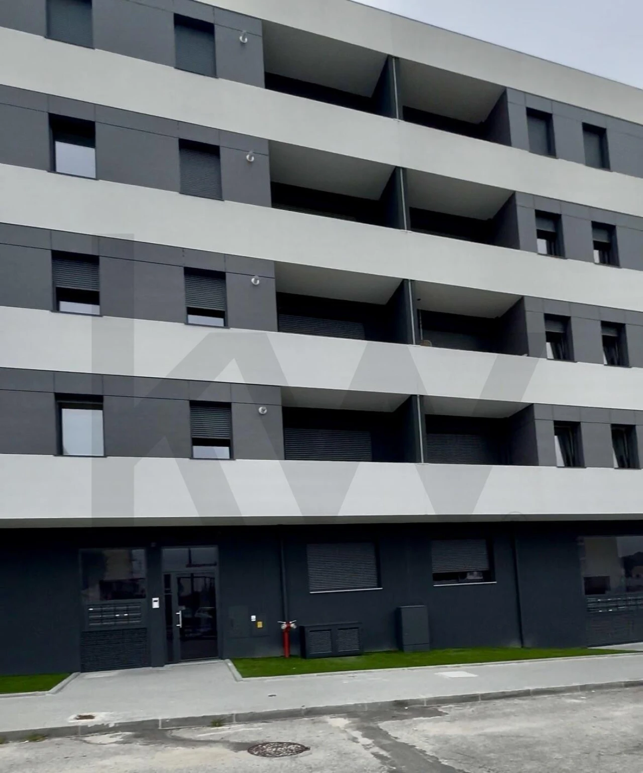 Apartamento T2 para Arrendamento em Lourosa Foto 1