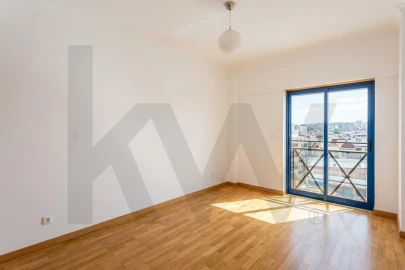 Apartamento T3 para Arrendamento em Cascais e Estoril