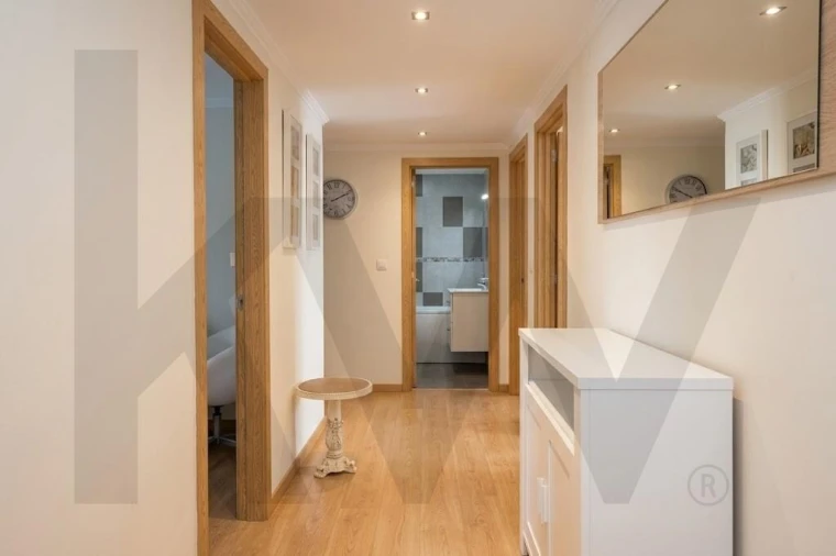 Apartamento T3 para Venda em Ramada e Caneças Foto 14