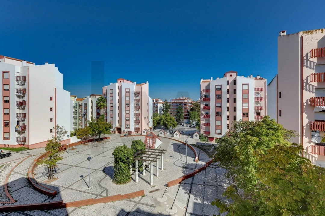 Apartamento T3 para Venda em Alverca do Ribatejo e Sobralinho Foto 24