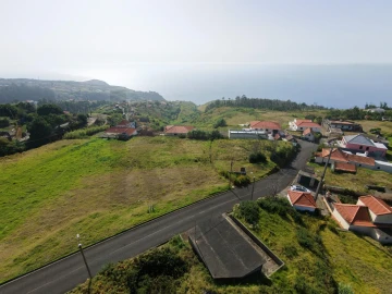 Terreno para Venda em Ponta do Pargo