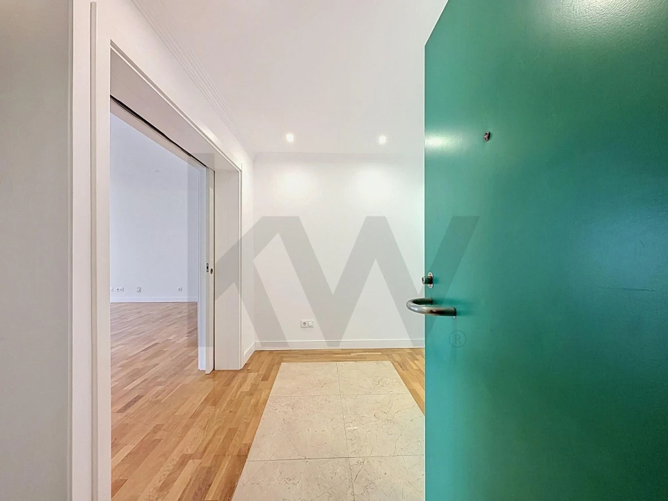 Apartamento T3 para Venda em Queluz e Belas Foto 5
