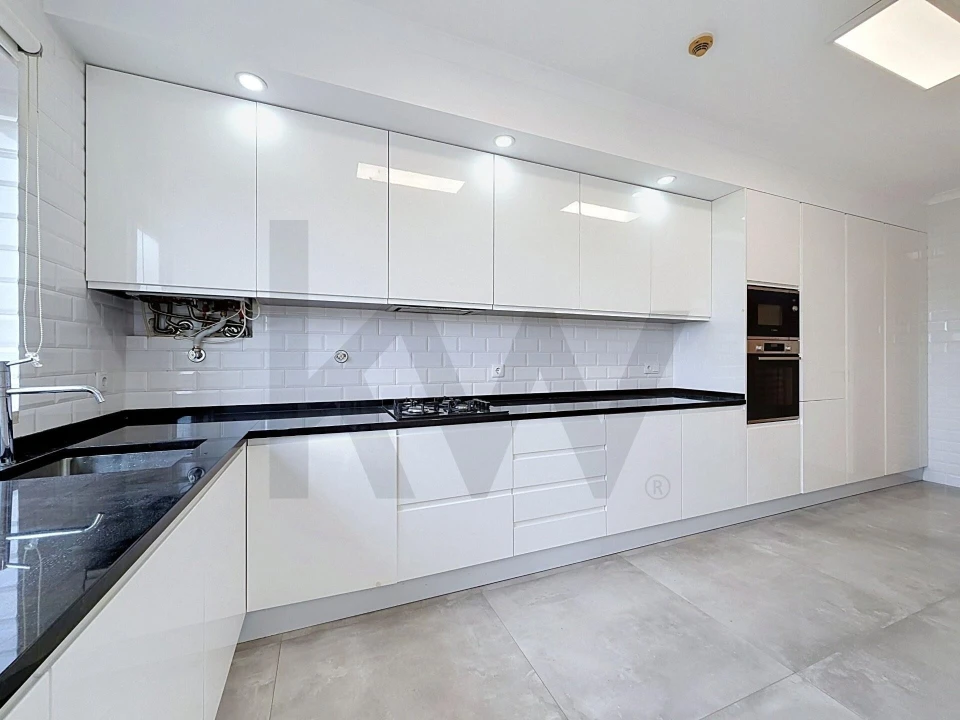 Apartamento T3 para Venda em Queluz e Belas Foto 18
