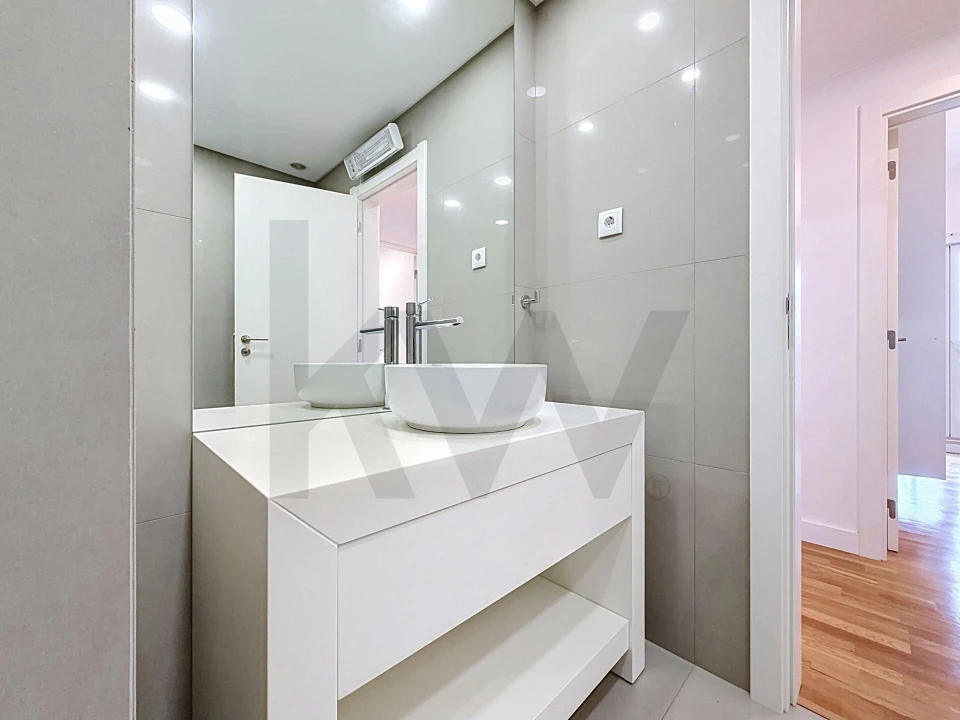 Apartamento T3 para Venda em Queluz e Belas Foto 32