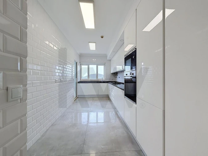 Apartamento T3 para Venda em Queluz e Belas Foto 17