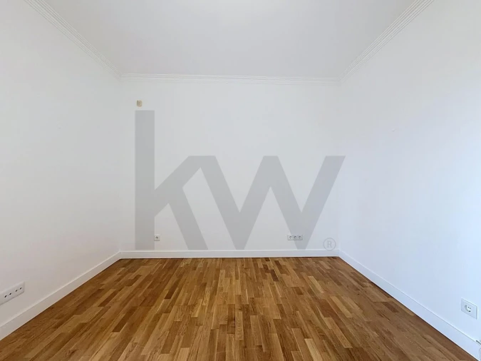 Apartamento T3 para Venda em Queluz e Belas Foto 26