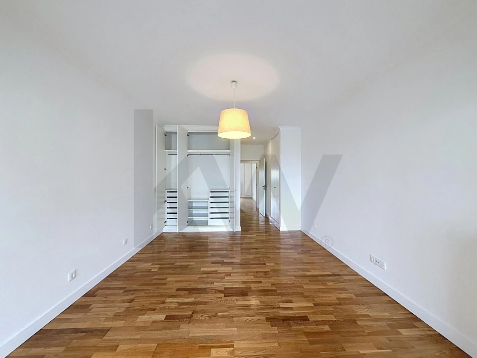 Apartamento T3 para Venda em Queluz e Belas Foto 47