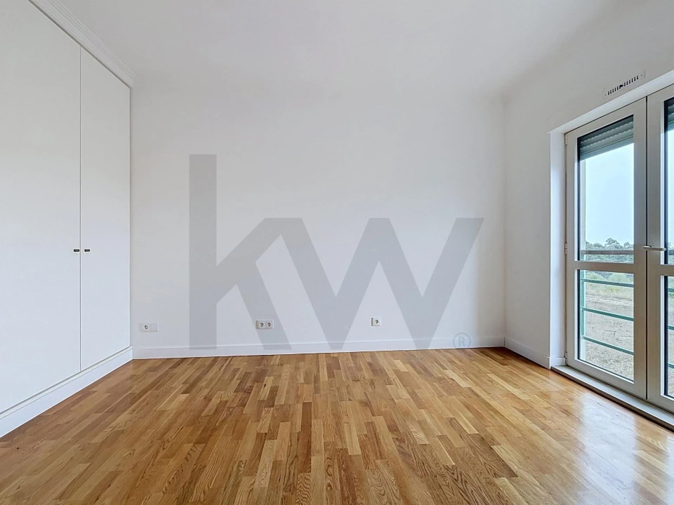 Apartamento T3 para Venda em Queluz e Belas Foto 35
