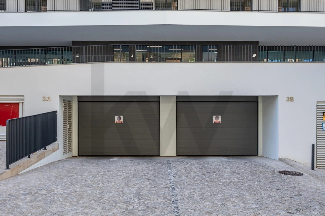 Apartamento T3 para Venda em Algés, Linda-A-Velha e Cruz Quebrada-Dafundo Foto 4