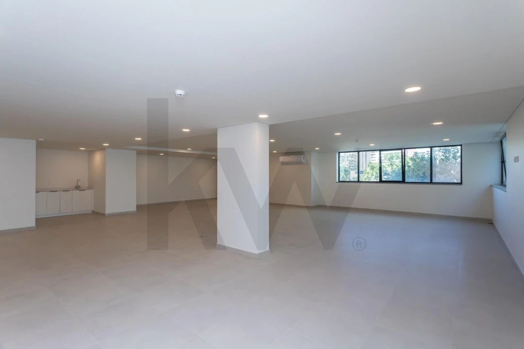Apartamento T3 para Venda em Algés, Linda-A-Velha e Cruz Quebrada-Dafundo Foto 39