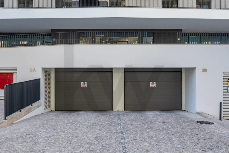 Apartamento T3 para Venda em Algés, Linda-A-Velha e Cruz Quebrada-Dafundo Foto 4