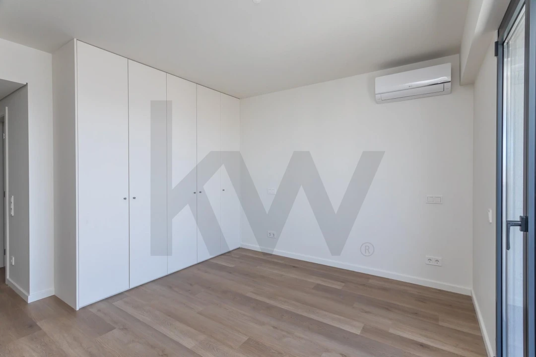 Apartamento T3 para Venda em Algés, Linda-A-Velha e Cruz Quebrada-Dafundo Foto 32