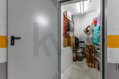 Apartamento T2 para Venda em Venteira