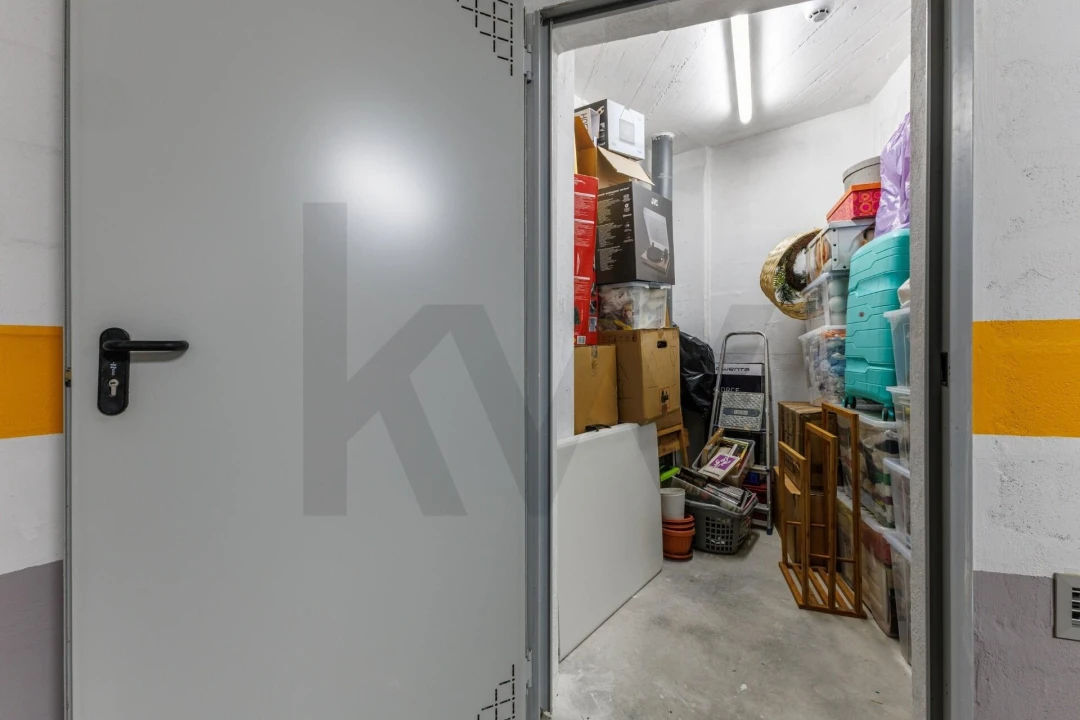 Apartamento T2 para Venda em Venteira Foto 26
