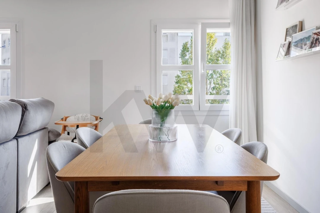 Apartamento T2 para Venda em Venteira Foto 2