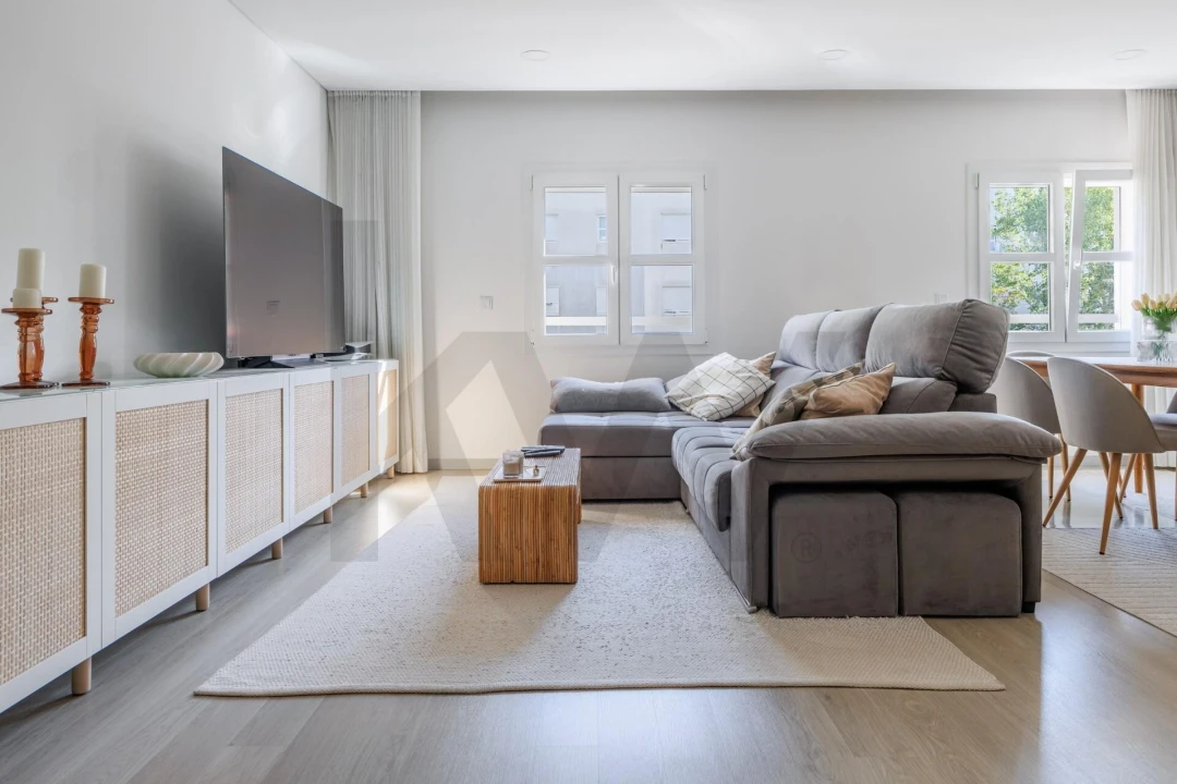 Apartamento T2 para Venda em Venteira Foto 4