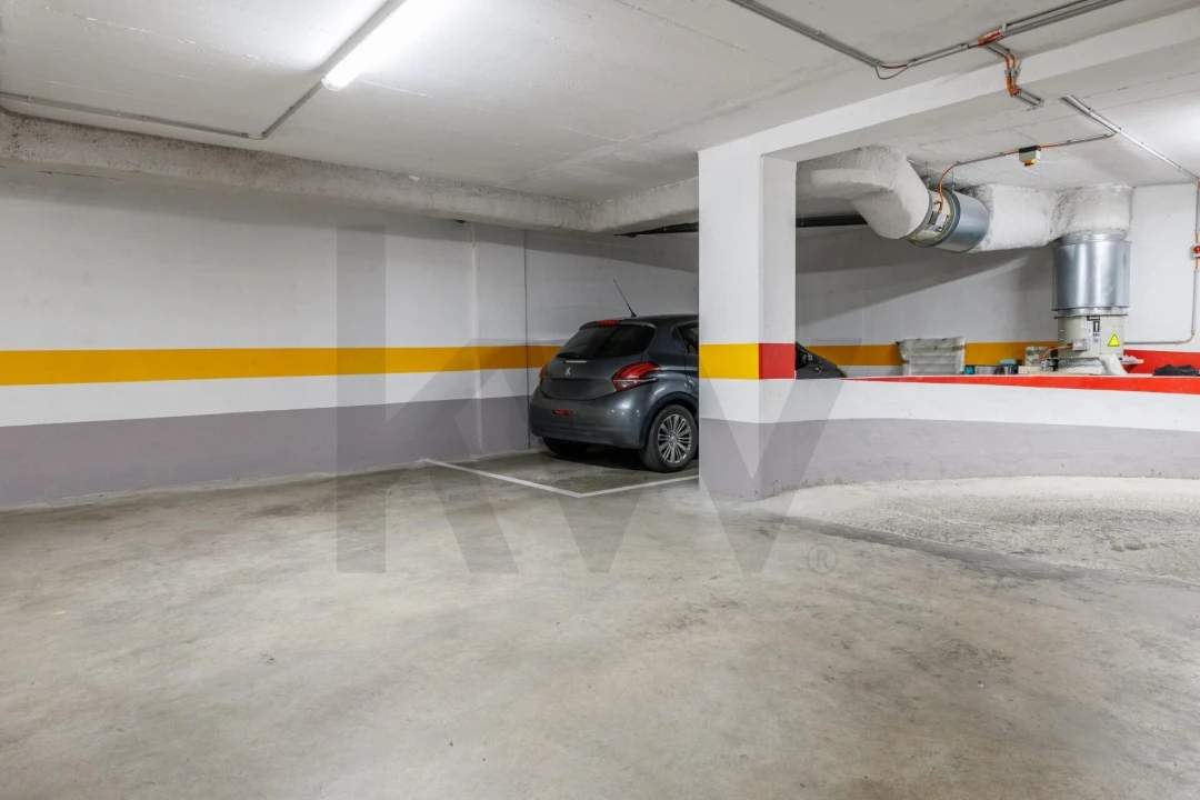 Apartamento T2 para Venda em Venteira Foto 25