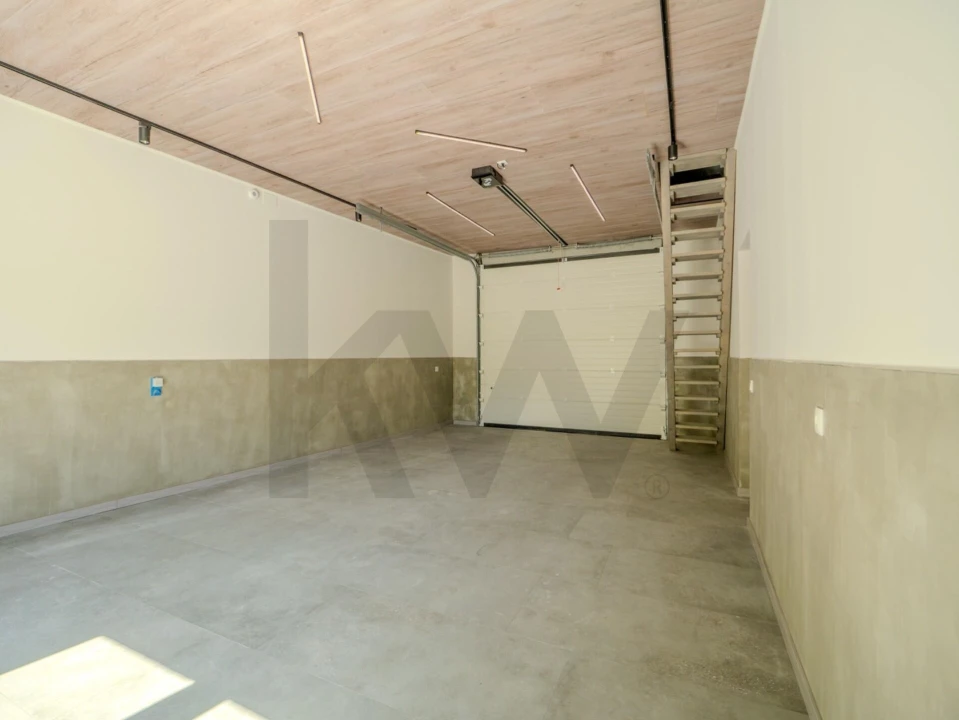 Moradia T5 para Venda em Azoia de Cima e Tremês Foto 132