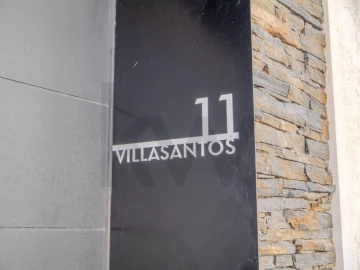 Moradia T5 para Venda em Azoia de Cima e Tremês