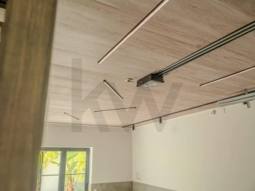 Moradia T5 para Venda em Azoia de Cima e Tremês