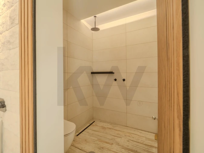 Moradia T5 para Venda em Azoia de Cima e Tremês Foto 125