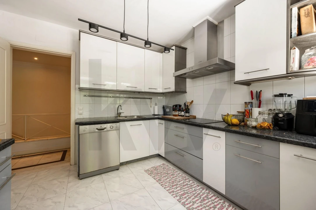 Apartamento T3 para Venda em Alfragide Foto 27