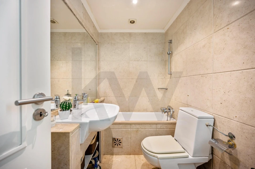 Apartamento T3 para Venda em Alfragide Foto 35