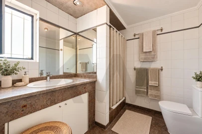 Apartamento T3 para Venda em Alfragide