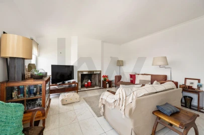 Apartamento T3 para Venda em Alfragide