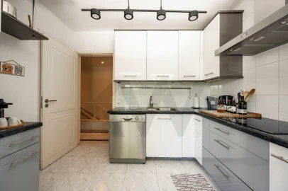 Apartamento T3 para Venda em Alfragide
