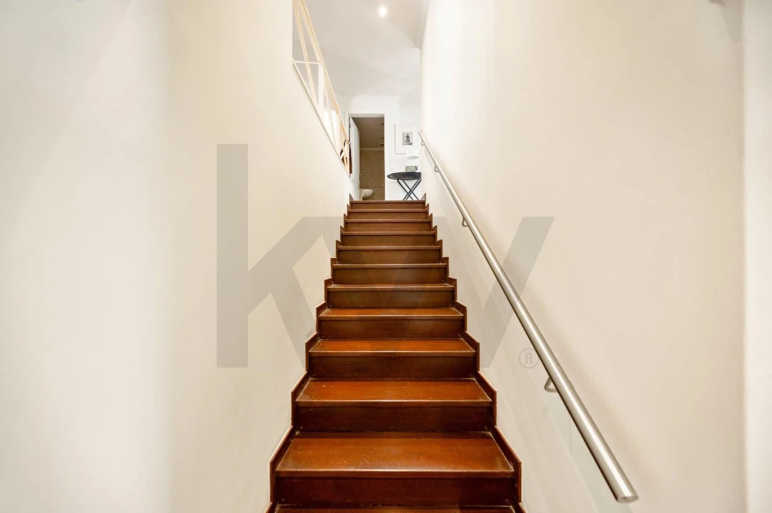 Apartamento T3 para Venda em Alfragide Foto 6