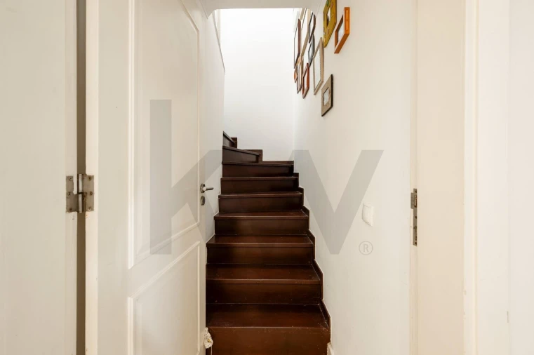 Apartamento T3 para Venda em Alfragide Foto 37