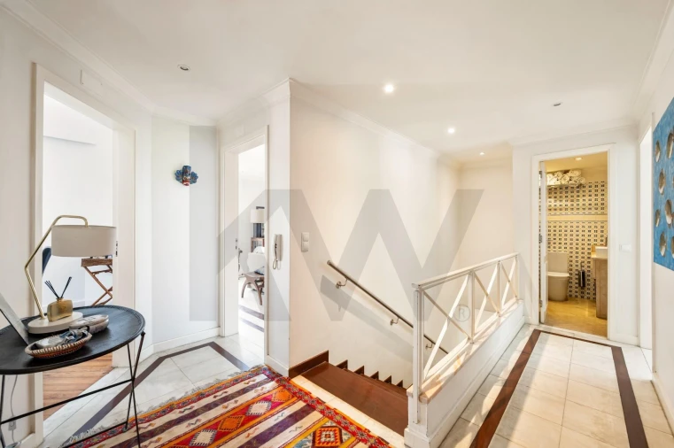 Apartamento T3 para Venda em Alfragide Foto 7