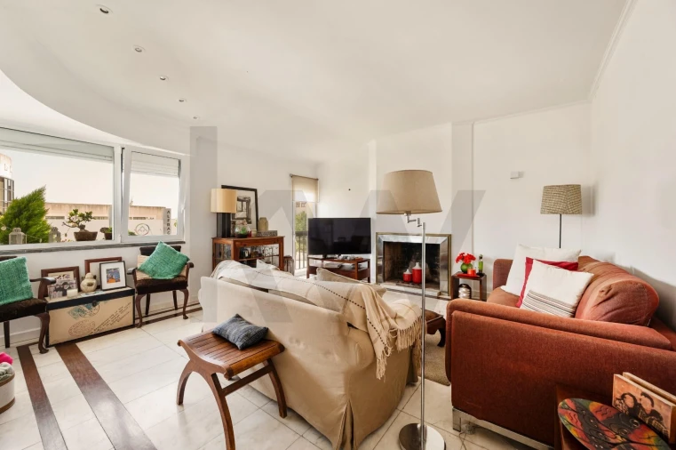Apartamento T3 para Venda em Alfragide Foto 16