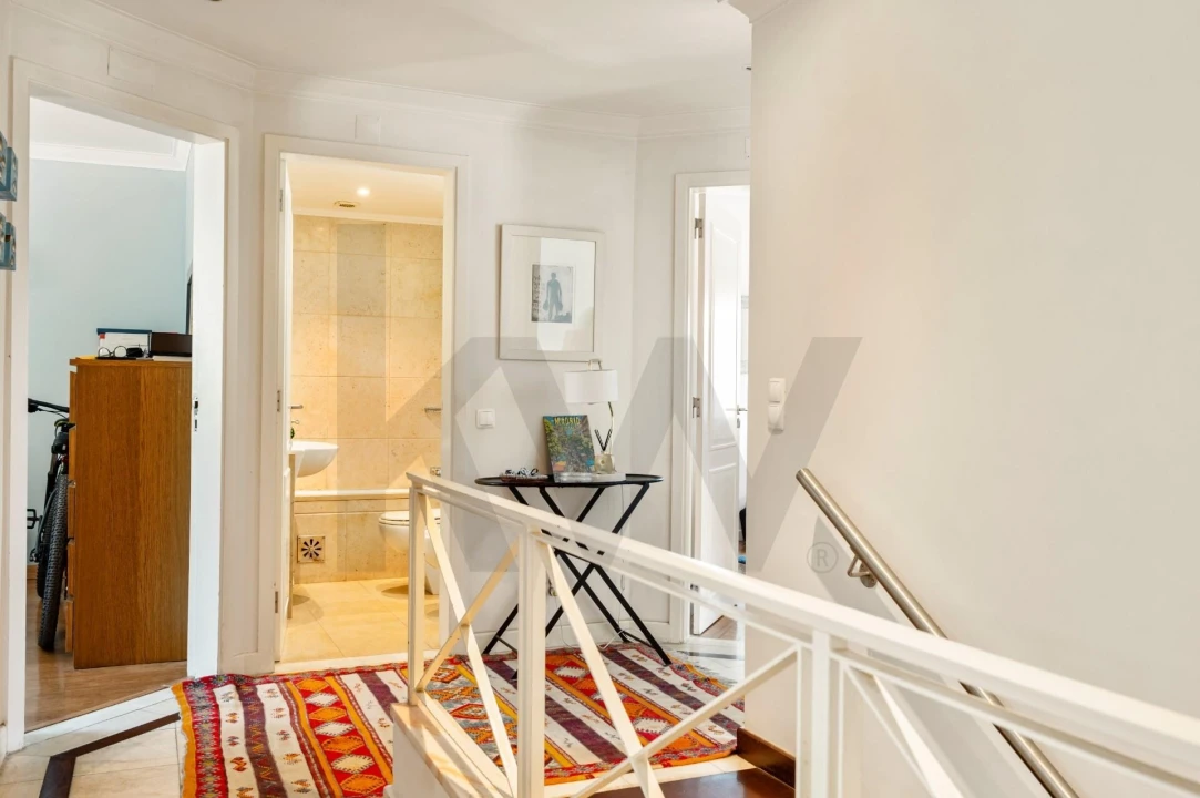 Apartamento T3 para Venda em Alfragide Foto 9
