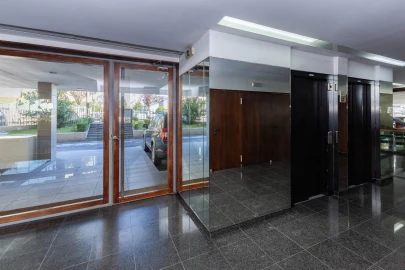 Apartamento T2 para Venda em Canelas