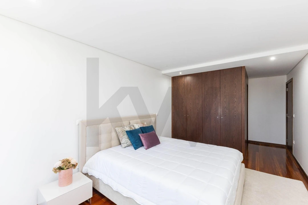 Apartamento T2 para Venda em Canelas Foto 27