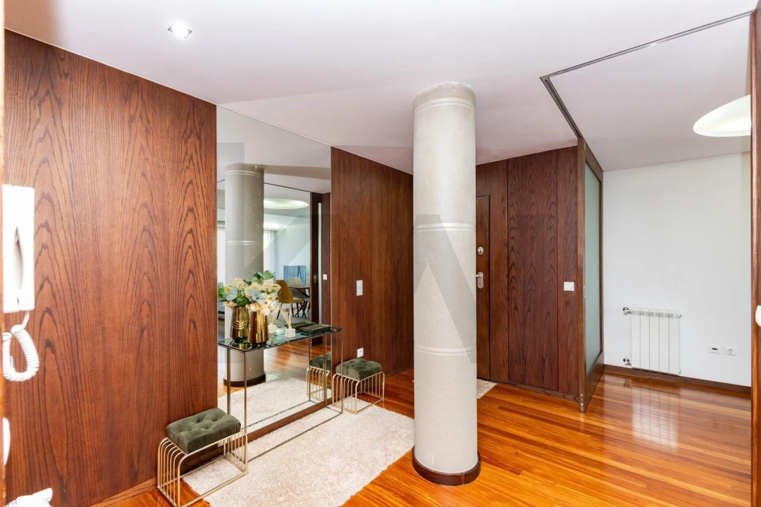 Apartamento T2 para Venda em Canelas Foto 17